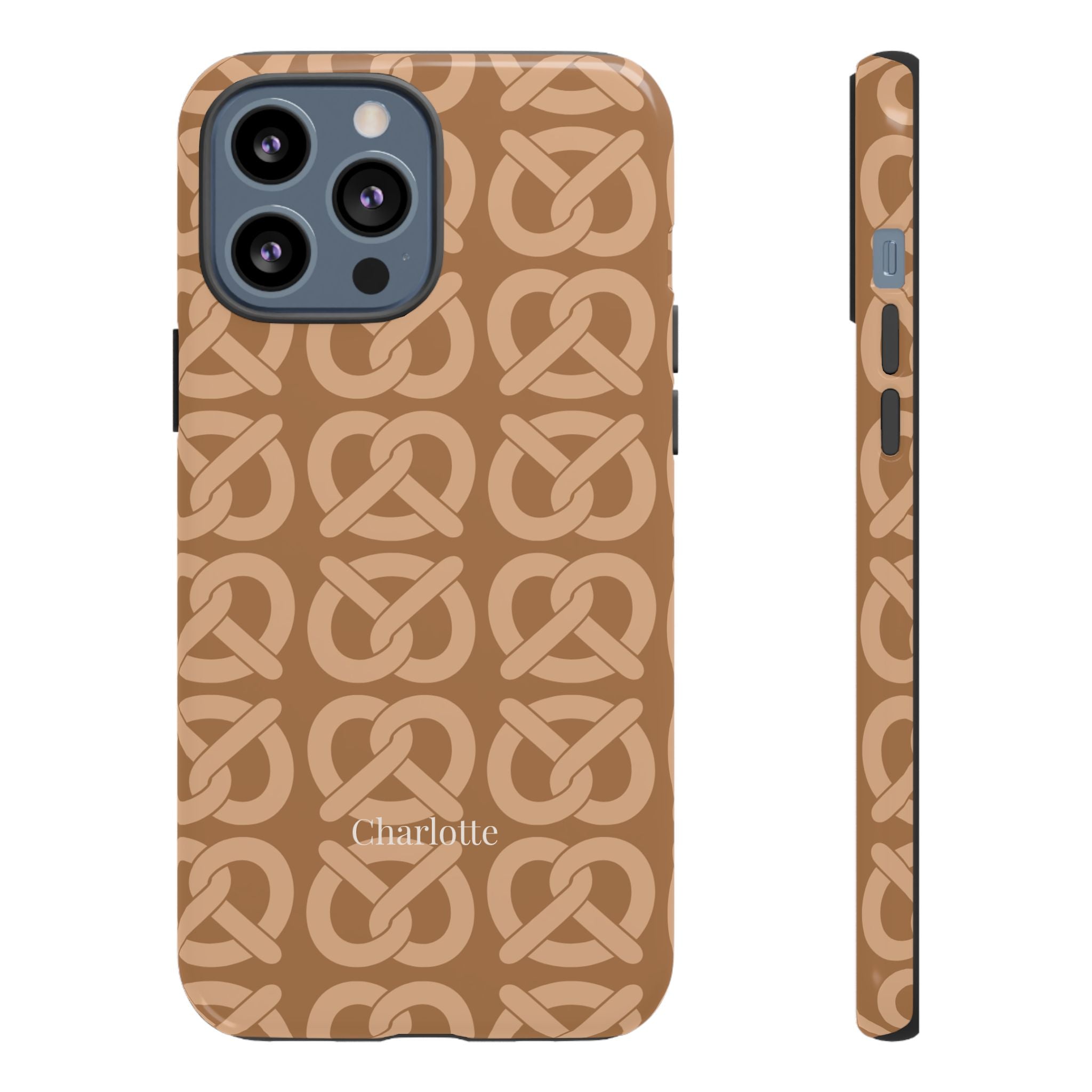 BREZN MONOGRAMM COGNAC – Personalisierte Handyhülle mit Dual-Layer-Schutz