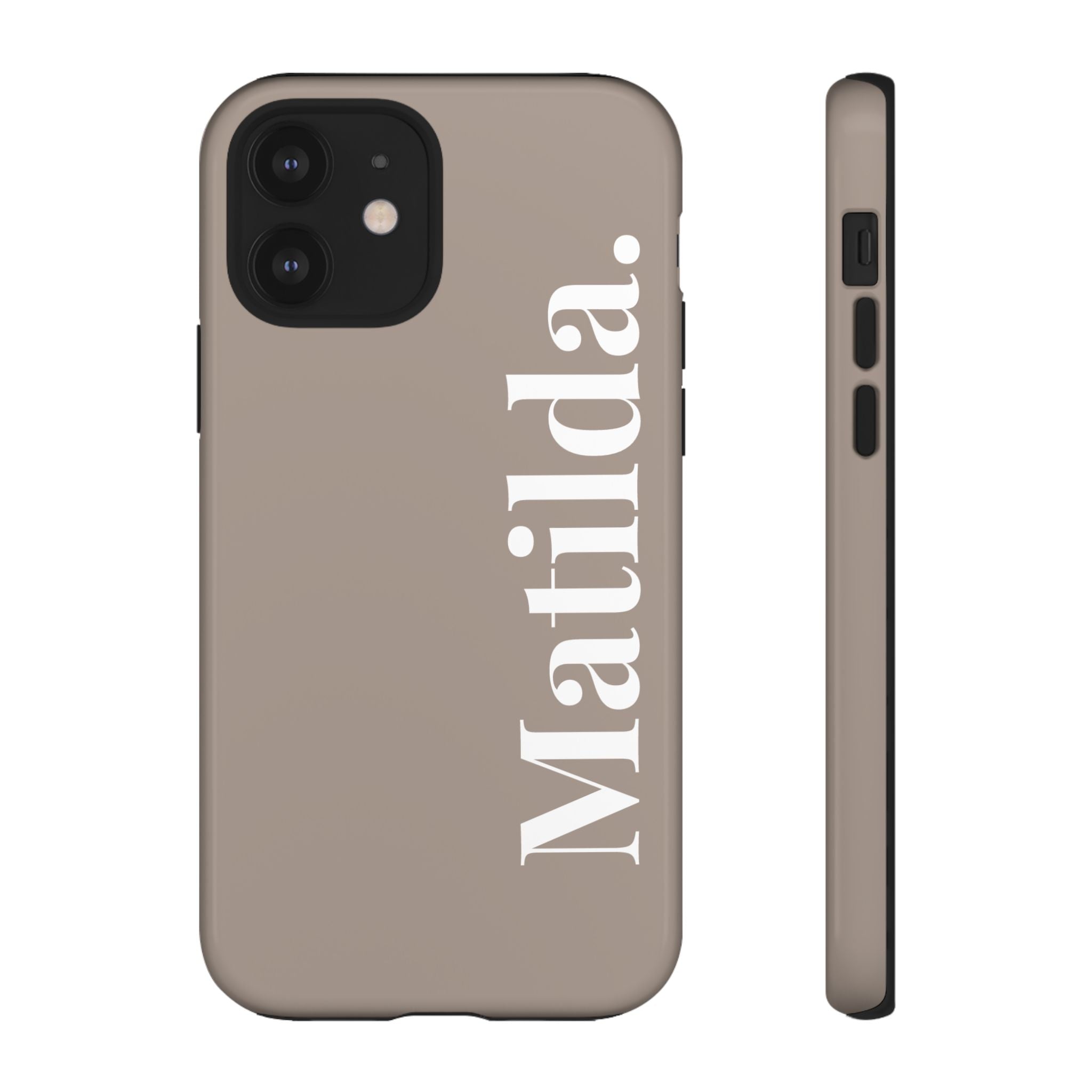 MOCCA BOLD NAME – Personalisierte Handyhülle mit Dual-Layer-Schutz