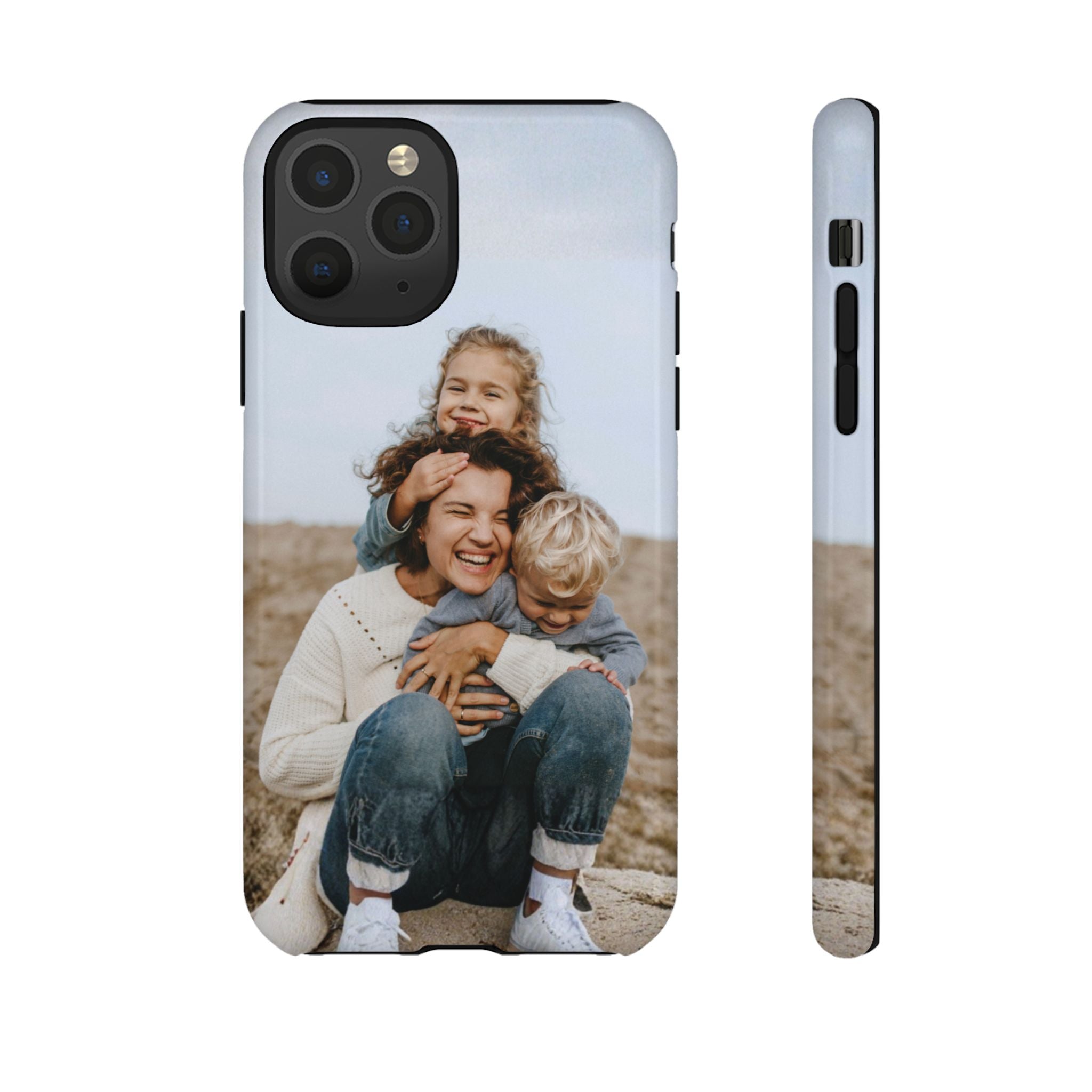 MOMENTS – Personalisierte Foto Handyhülle mit Dual-Layer-Schutz