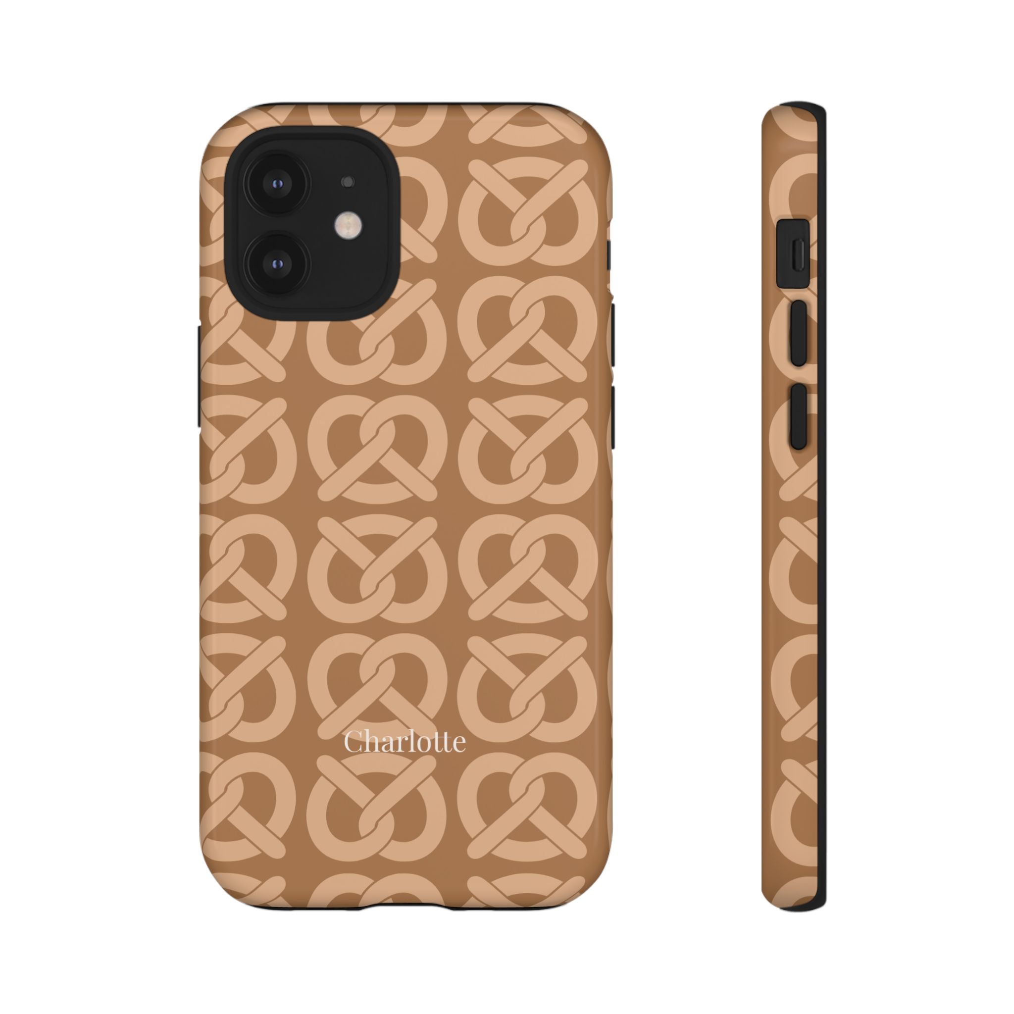 BREZN MONOGRAMM COGNAC – Personalisierte Handyhülle mit Dual-Layer-Schutz